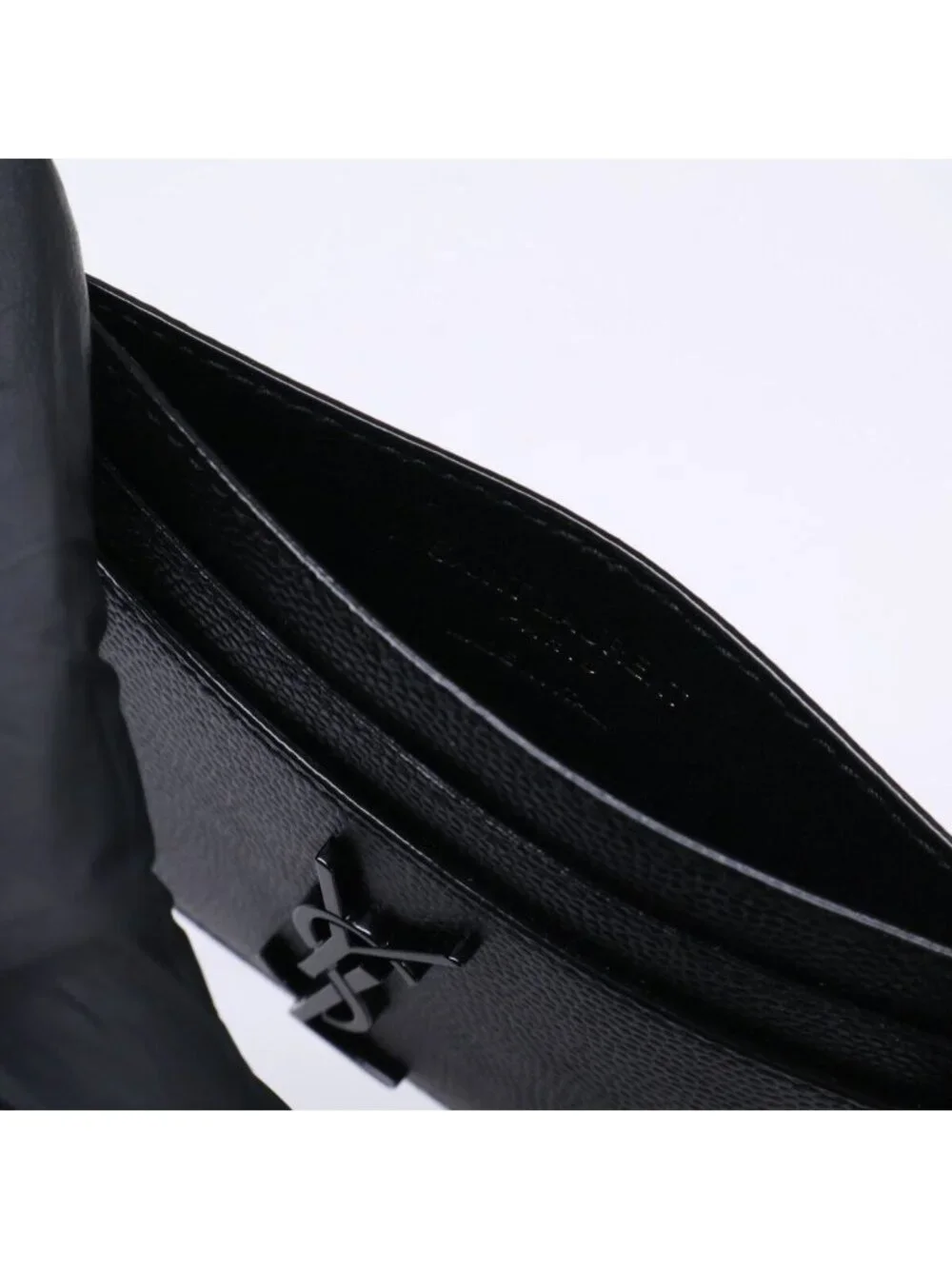 Saint Laurent Paris Cassandra Card Holder - Picture 7 of 9